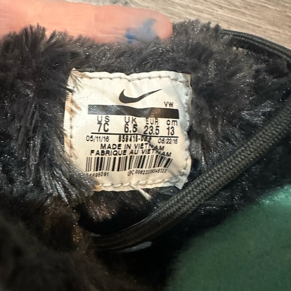 Nike Roshe One toddler girl sneaker snow boots - Picture 6 of 6